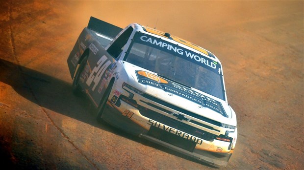 Course NASCAR à Bristol: nouveau report à lundi