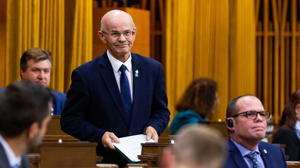 Les commentaires du député Richard Lehoux au budget fédéral