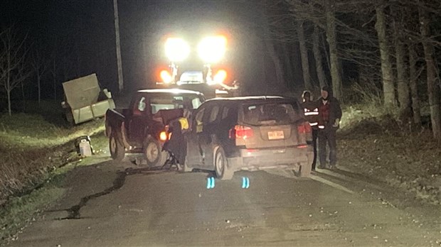 Deux personnes blessées dans un accident à Frampton