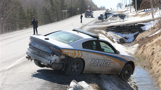 Vols de voitures de police : l'accusé demeure détenu à l'hôpital de Lévis