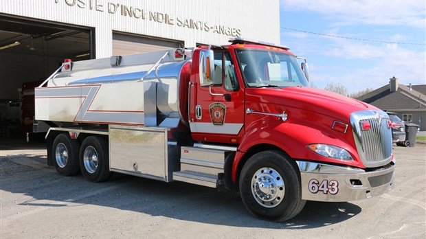 Un nouveau camion d'incendie pour la municipalité de Saints-Anges