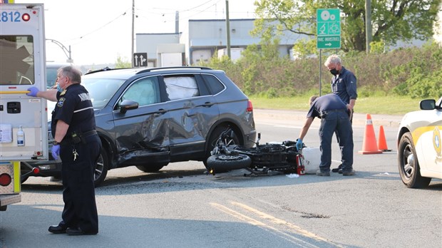 Un motocycliste subi des blessures mineures