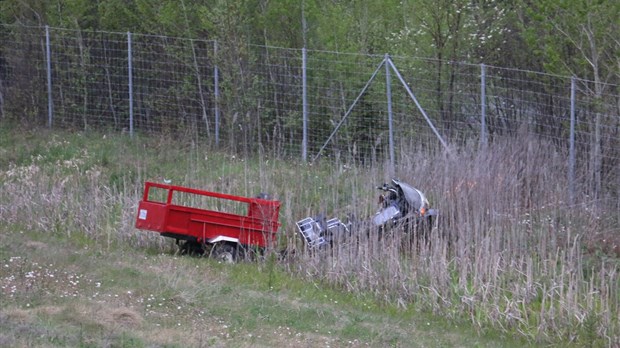 Un motocycliste gravement blessé après une sortie de route sur l'A-73