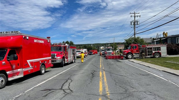 L'avenue du Pont est barrée en raison d'un feu à Saint-Martin