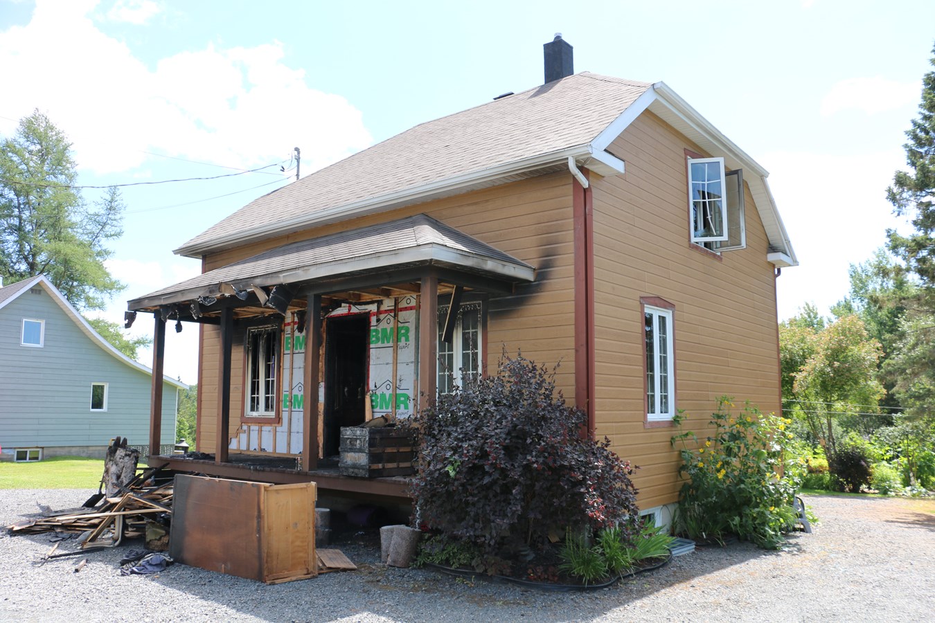 Un adolescent suspecté d'avoir mis le feu à une résidence de LacEtchemin