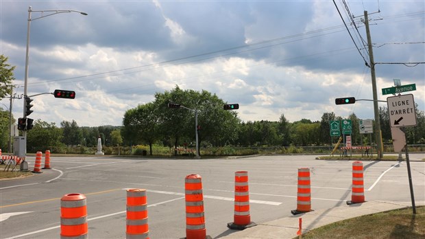 Travaux à l'intersection de la 1ère Avenue et de la 107e Rue