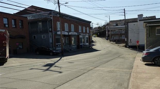 Fermeture temporaire de l'intersection de la 2e Avenue et de la 120e Rue