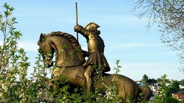 Normand DeLessard présente l'histoire du chevalier Saint-Georges