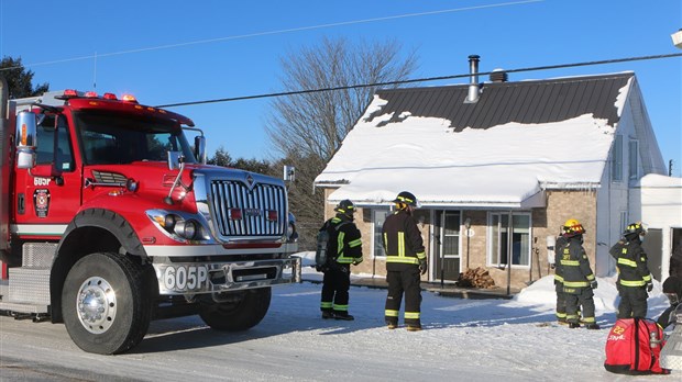 Beaucoup de fumée mais pas de dommages après un feu de cheminée