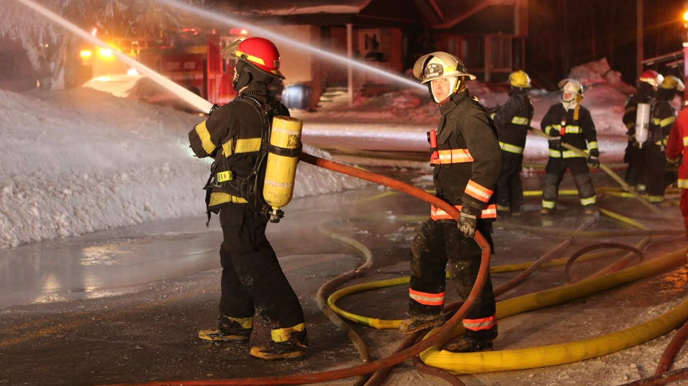 Maison rasée par les flammes à SainteClotildedeBeauce