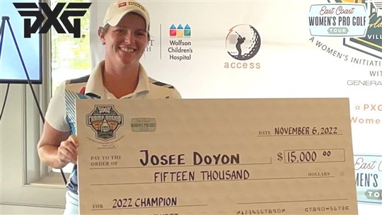 Golf: Josée Doyon remporte un tournoi sur le circuit américain