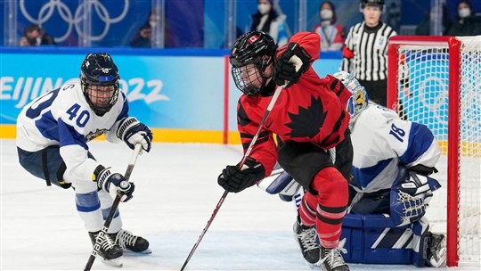 Hockey féminin: une autre écrasante victoire des Canadiennes