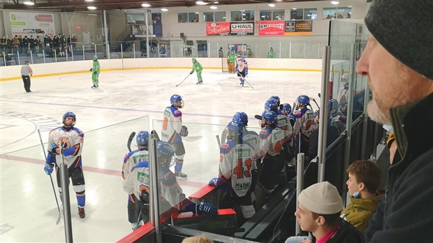 L'Assurancia junior AA élimine l'équipe de Disraeli