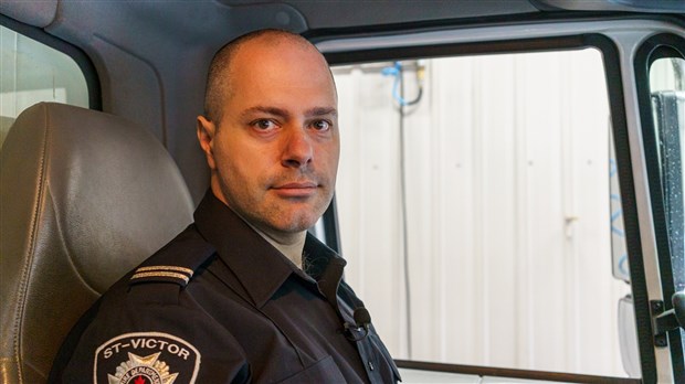 Histoire de pompiers: Éric Poulin