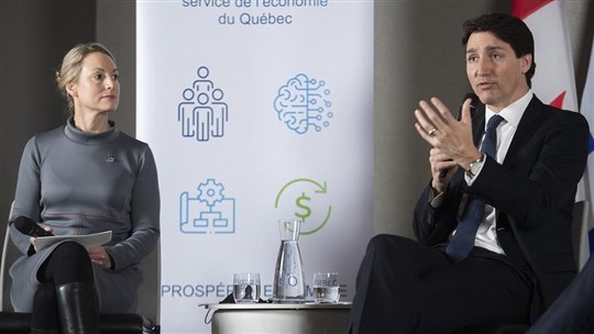 Transition énergétique : éviter d'aller «trop vite, trop loin», selon Trudeau