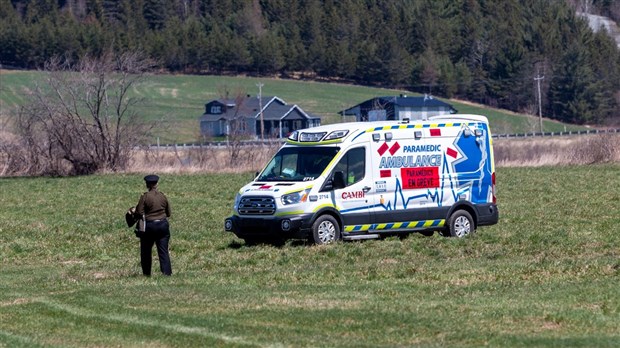 Opération policière à Beauceville: un corps retrouvé dans la rivière