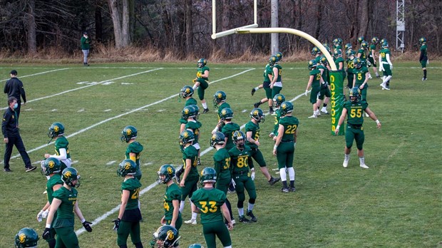 Les jeunes du primaire invités au camp d'introduction au football des Condors