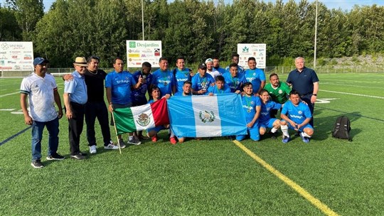 Quatorze équipes au tournoi interculturel de soccer à Sainte-Marie