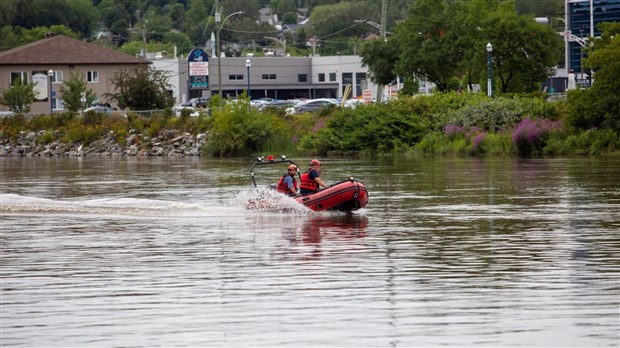 Les pompiers de Saint-Georges recommandent de ne pas naviguer sur la rivière Chaudière pour le moment