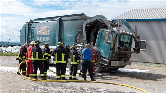 Saint-Frédéric: début d'incendie dans un camion à ordures