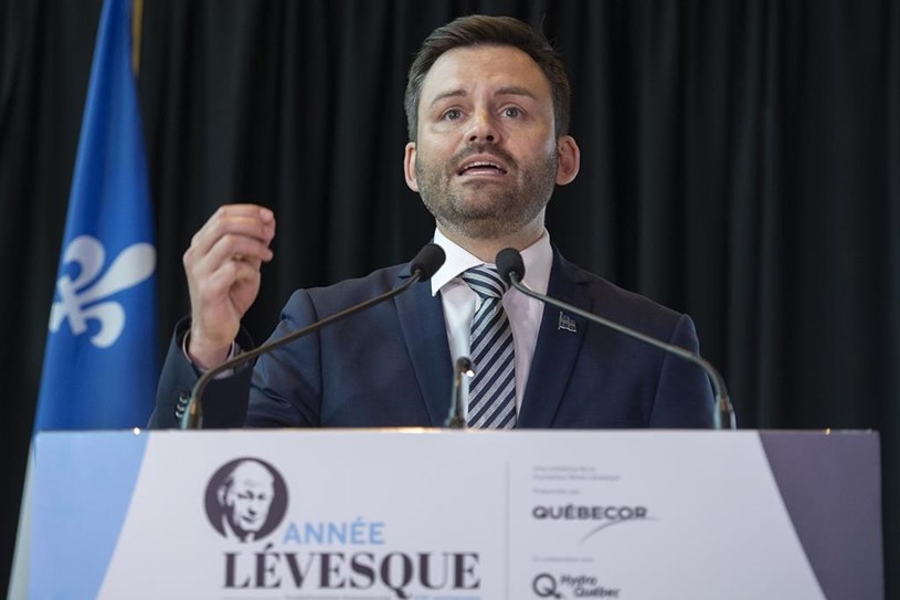 Le Parti Québécois dévoile son slogan électoral: « Le Québec qui s'assume. Pour  vrai. »