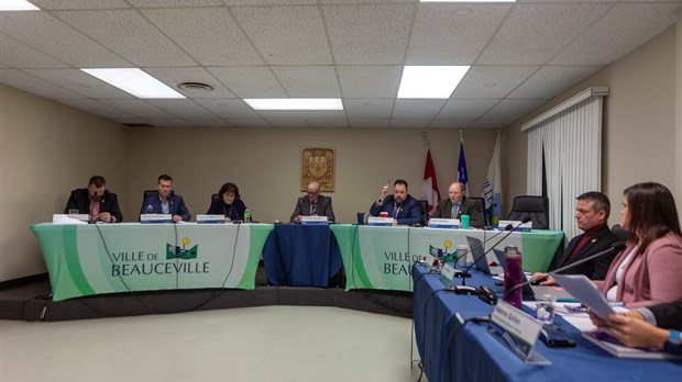 Le conseil de ville de Beauceville s'exprime sur le rapport de la CMQ