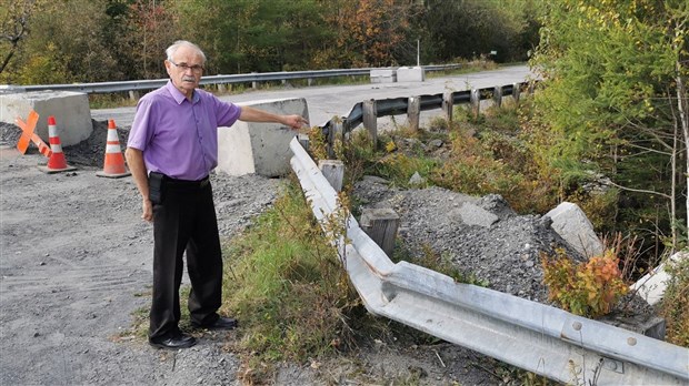 Fermeture du 1er rang à Saint-Alfred: la barricade encore vandalisée