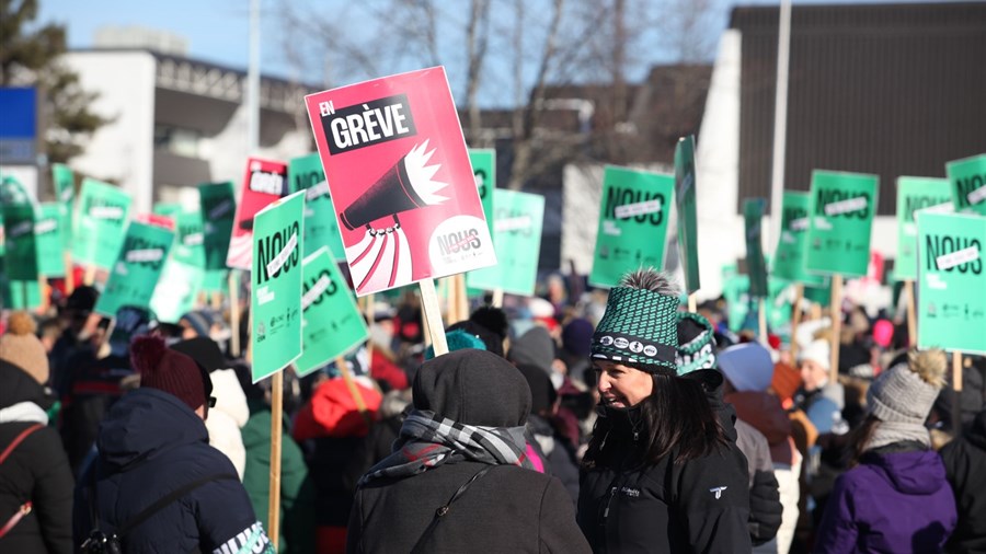 Que pensez-vous de la grève des employés du secteur public?