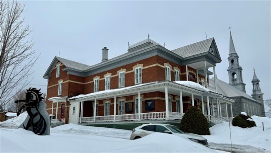 Saint-Victor acquiert le presbytère local 