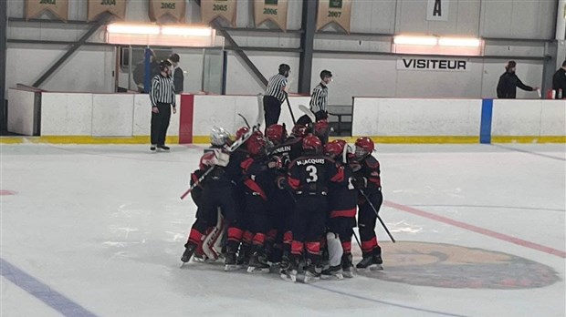 Les Élites M13 AAA gagnent leur place pour la Coupe Chevrolet