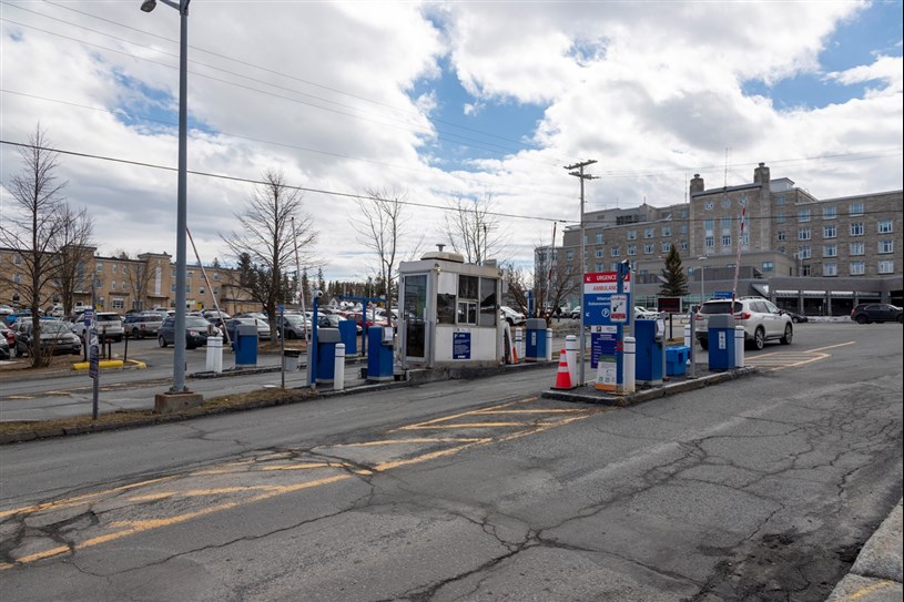 Stationnement : horodateurs et zones bleues - Saint-Grégoire