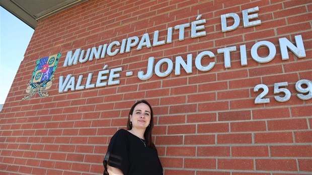 Les élus soutiennent les travailleurs et les éleveurs impactés par la fermeture d'Olymel Vallée-Jonction