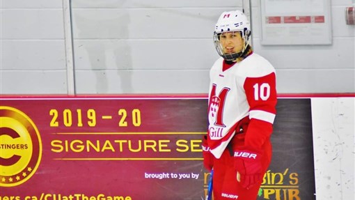 «Je n'aurais jamais cru vivre du hockey», dit Marika Labrecque