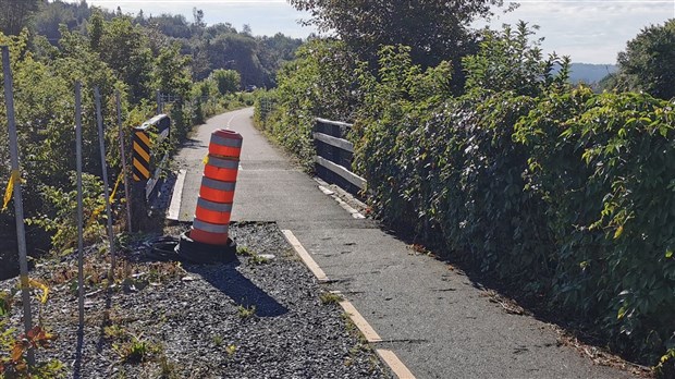 Travaux pour un nouveau ponceau aux Rapides-du-Diable