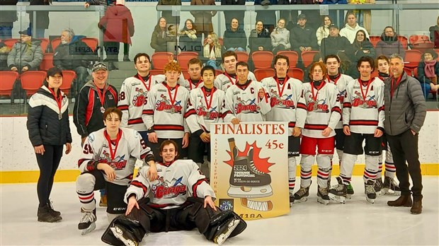 L'équipe Regroupement Hockey Beauce-Centre s'incline en finale