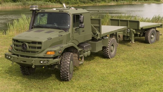 Contrat de véhicules logistiques de l'armée: Manac dans la course