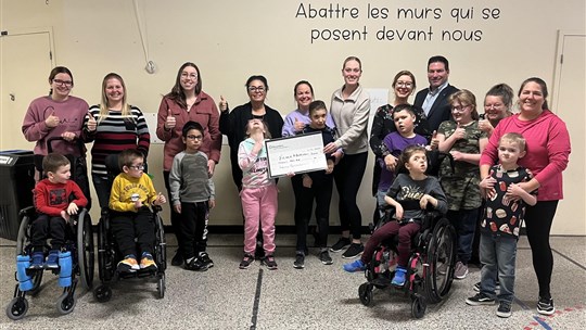 Deux écoles de la Nouvelle-Beauce reçoivent 3 000$ de la Fondation Desjardins