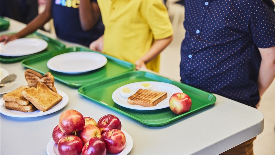Trudeau annonce un programme national d’alimentation scolaire de 1 milliard $
