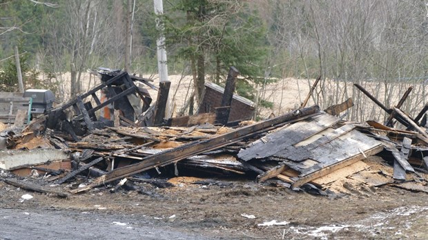 Incendie sur la 90e rue:  une personne manque à l'appel