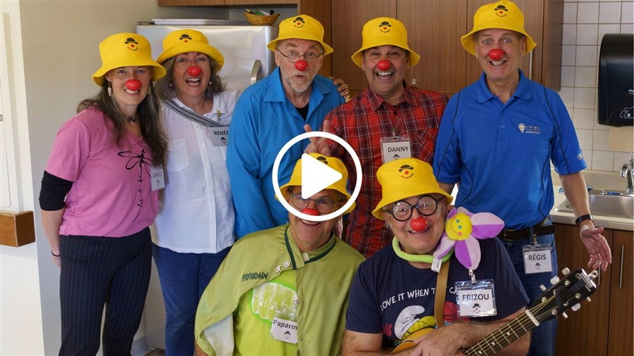 BECatou: des clowns pour apporter de la joie en résidences de personnes âgées