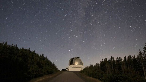 Le Québec éteint ses lumières pour rallumer les étoiles