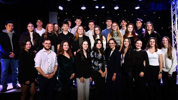 Quelque 36 diplômes remis aux finissants du campus de Lac-Mégantic