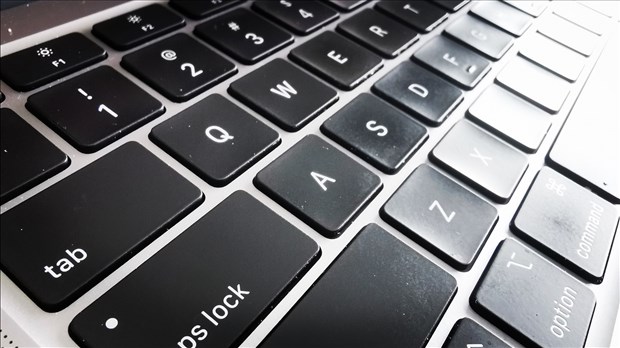 Vente de matériel informatique au profit d'œuvres caritatives en Beauce-Etchemins