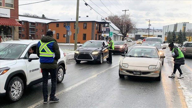 Opération de sensibilisation à la violence entre partenaires intimes