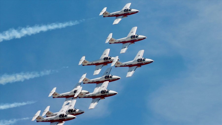 Les Snowbirds à Saint-Georges le 24 juin