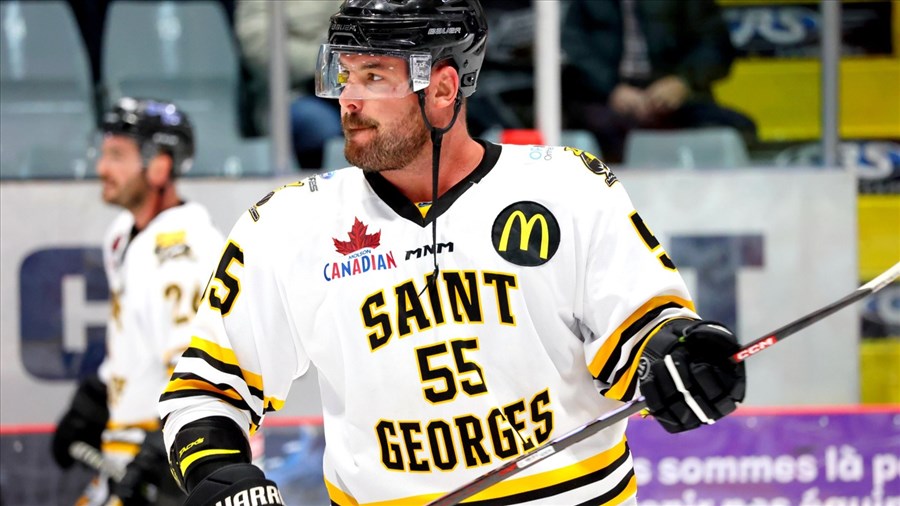 Le Cool FM s’incline lourdement à Saint-Hyacinthe