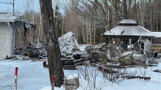 Saint-Georges: un incendie détruit une maison et un garage 