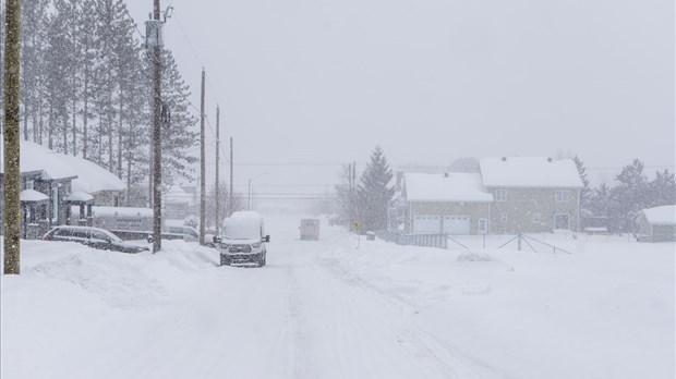 Tempête hivernale en vue : jusqu’à 30 cm de neige attendus en Beauce
