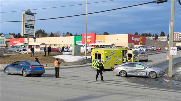 Accident mineur à Saint-Georges: six personnes impliquées