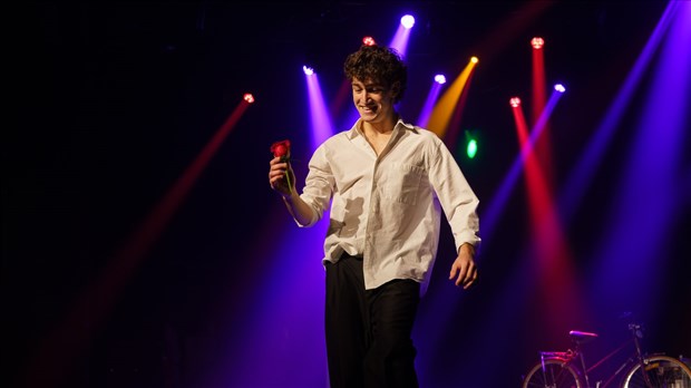 Cégeps en spectacle: Maxime Roy accède à la finale nationale